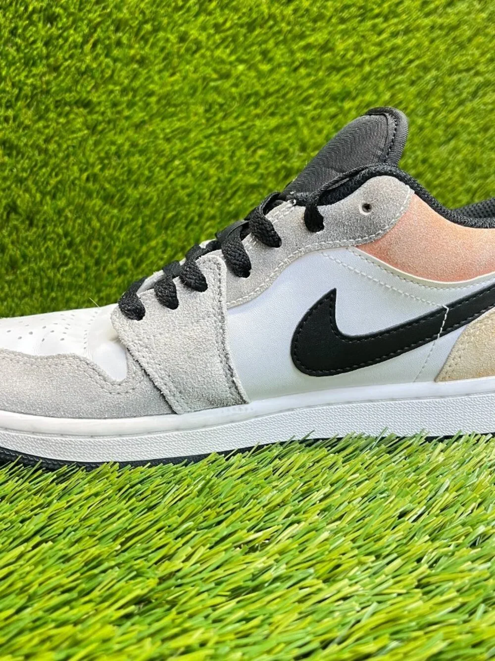 Nike Air Jordan 1 Low Flight Club Mens Size 8 White Gray Athletic Shoes Sneakers